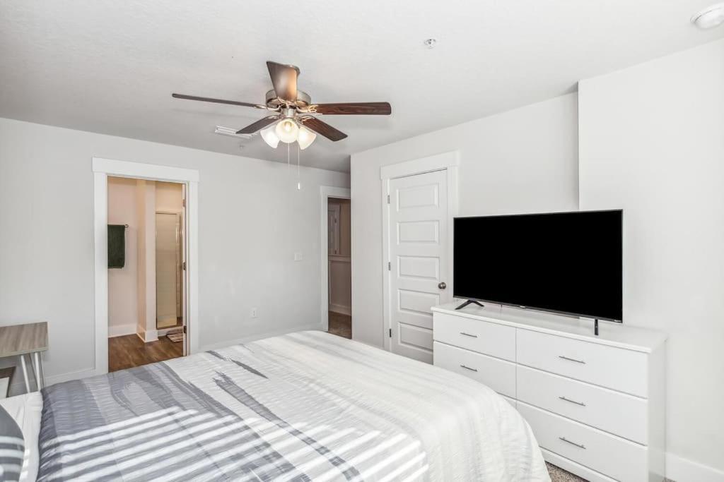 Luxury Townhome Near Downtown And Pensacola Beach Экстерьер фото