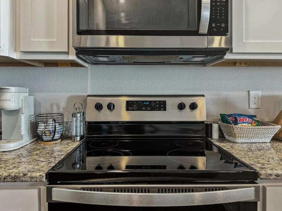 Luxury Townhome Near Downtown And Pensacola Beach Экстерьер фото